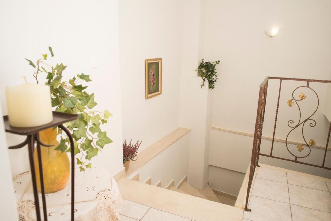 Apartment Maisonette With Garden In The Heart Of The Historical Center *