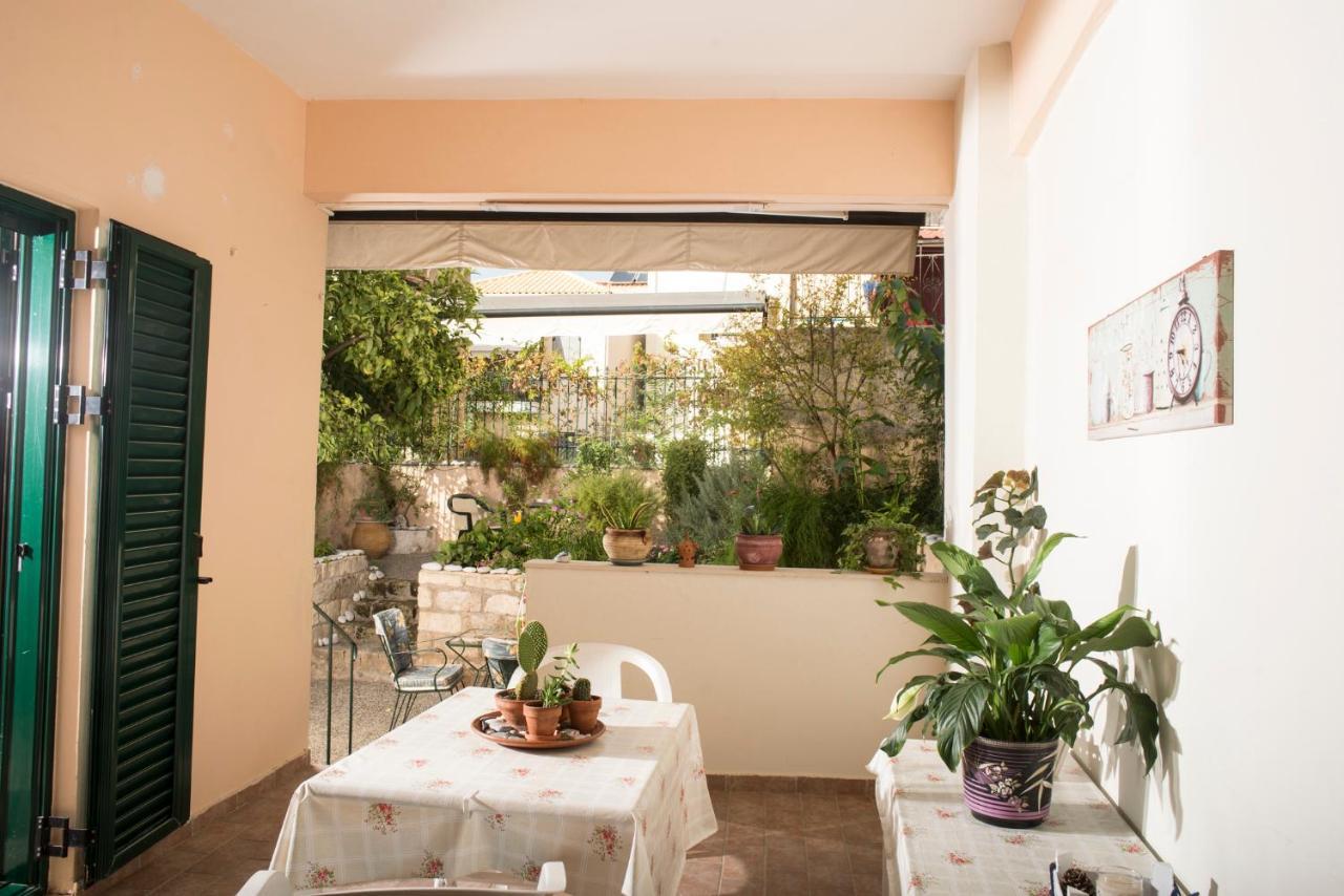 Maisonette With Garden In The Heart Of The Historical Center Apartment *